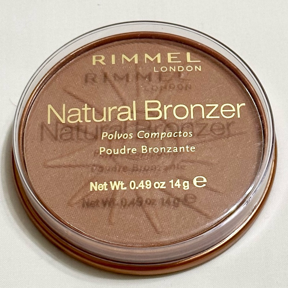 Rimmel London Natural Bronzer - 021 Sun Light - Brand New